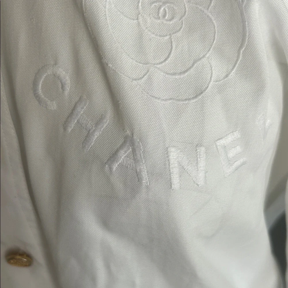 Chanel White Dress Shirt for with CHANEL Embroidery Sz S